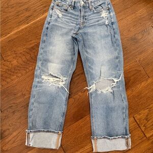 American Eagle Outfitters Light Blue Distressed Cropped Jeans